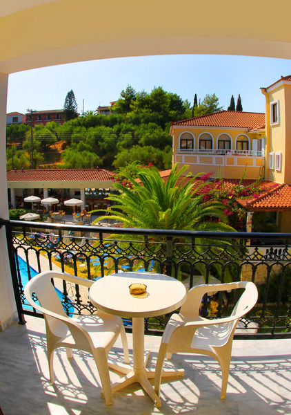Hotel Pallas Laganas Extérieur photo